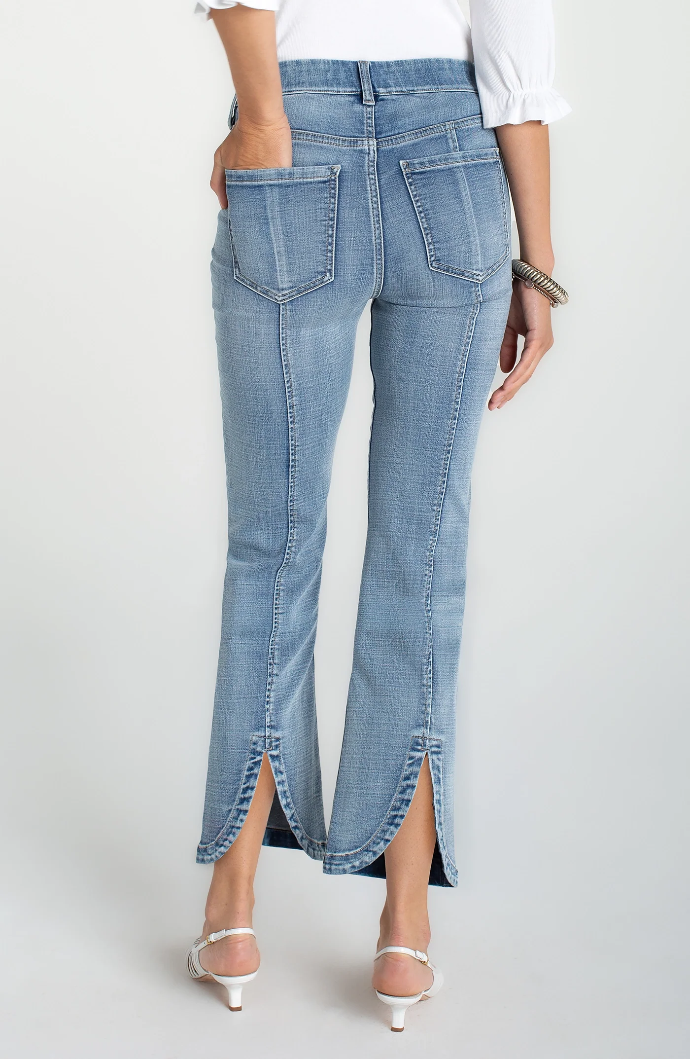 THE GIA GLIDER® CROP FLARE W/ TULIP BACK - Image 3