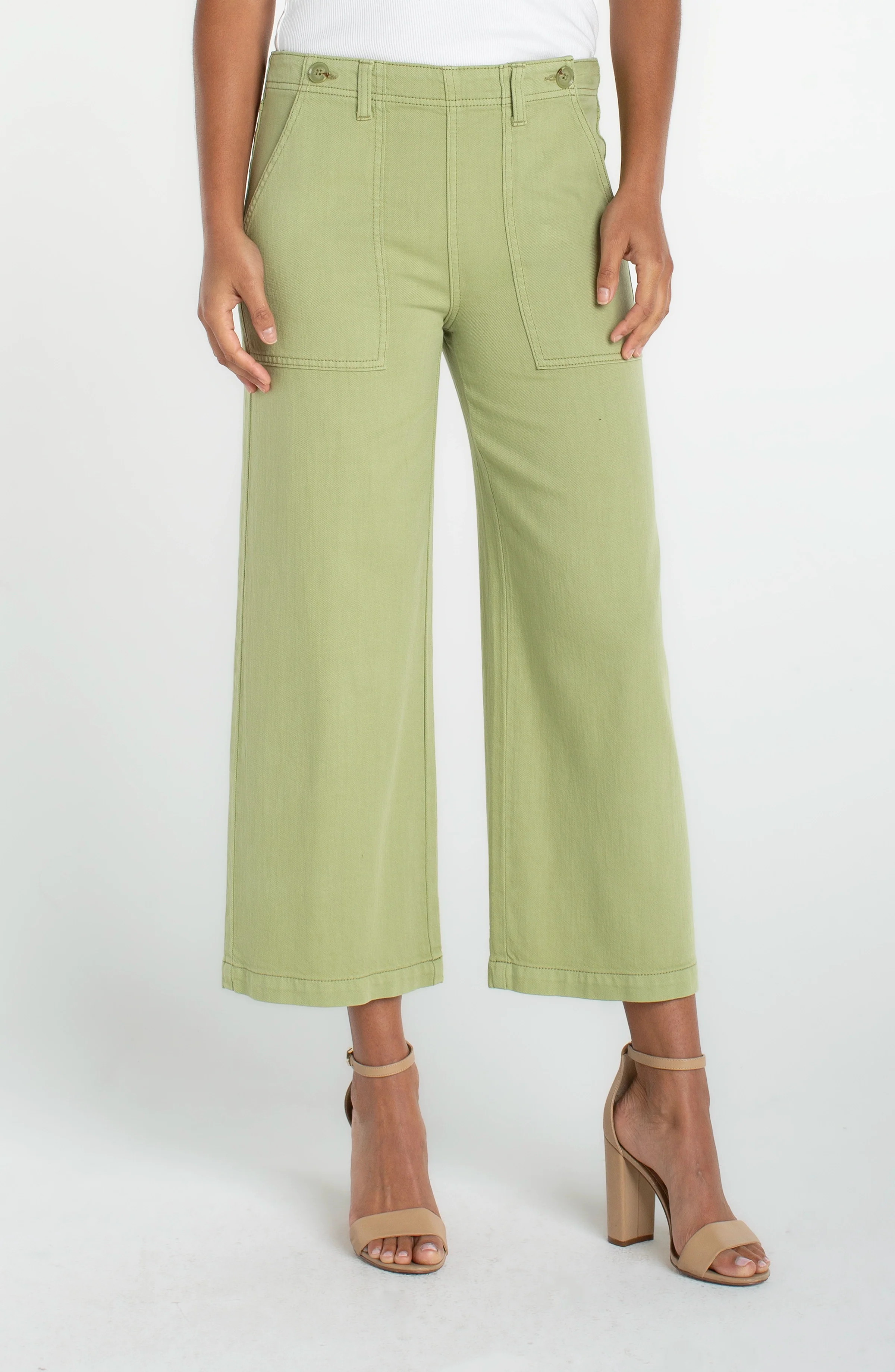 PETITE UTILITY CROP WIDE LEG
